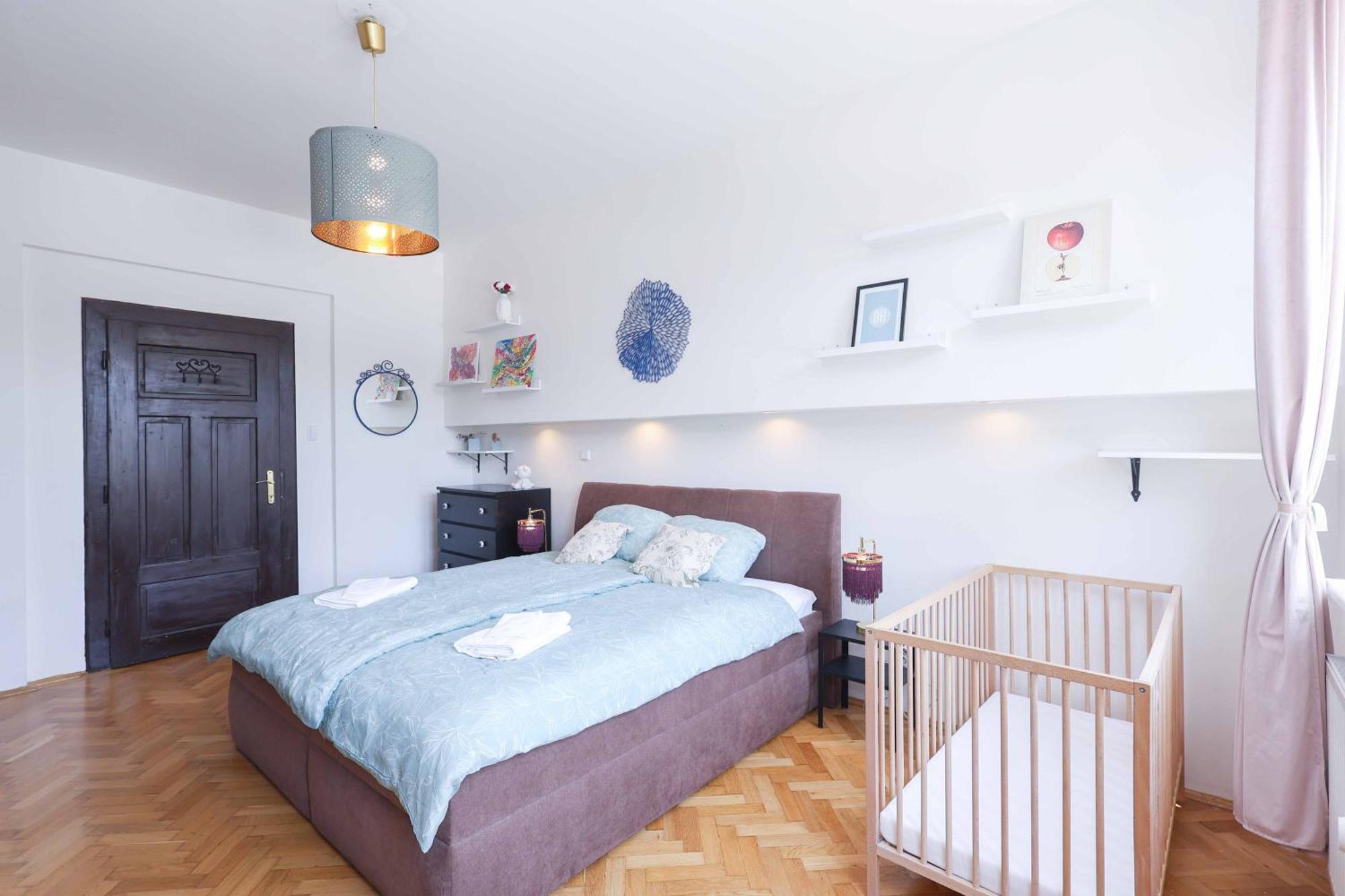 Cozy & Spacious Family Stay Near Train Station Bratislava Exterior photo